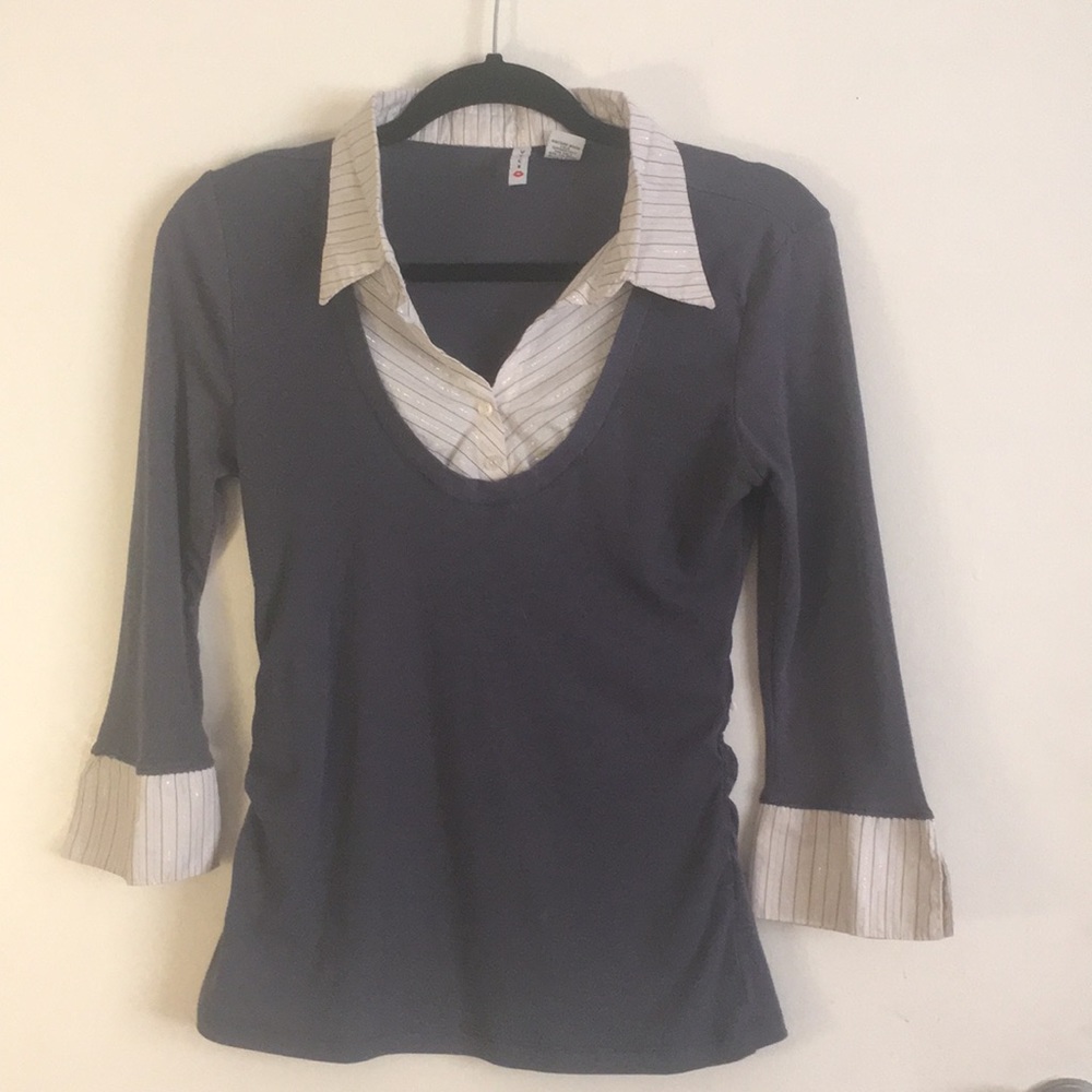 Grey, white, silver blouse/sweater with cuffs (L)